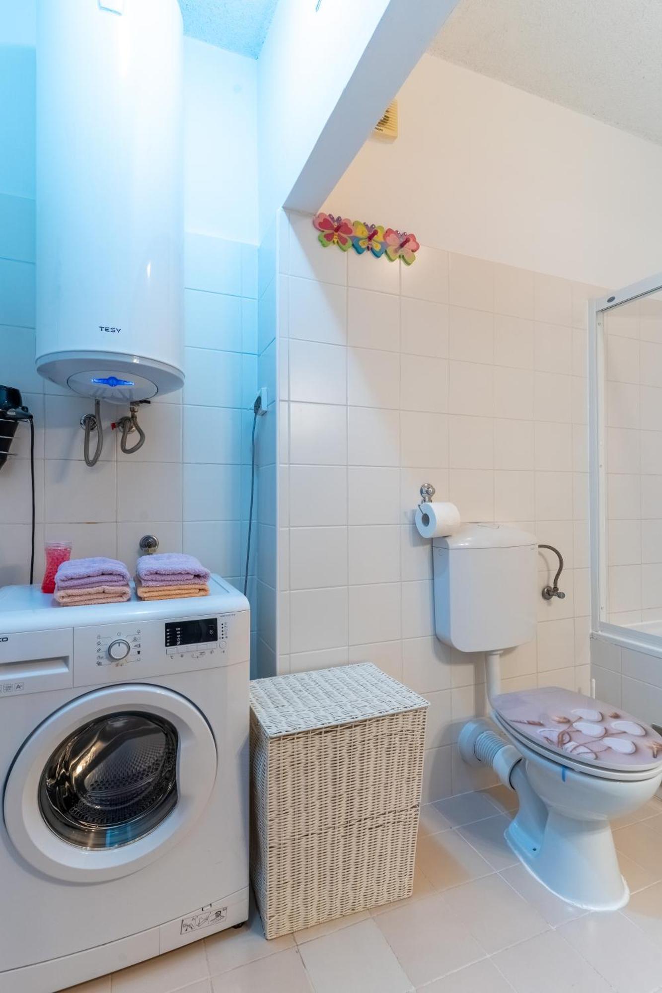 Apartman Laura 茨雷斯 外观 照片