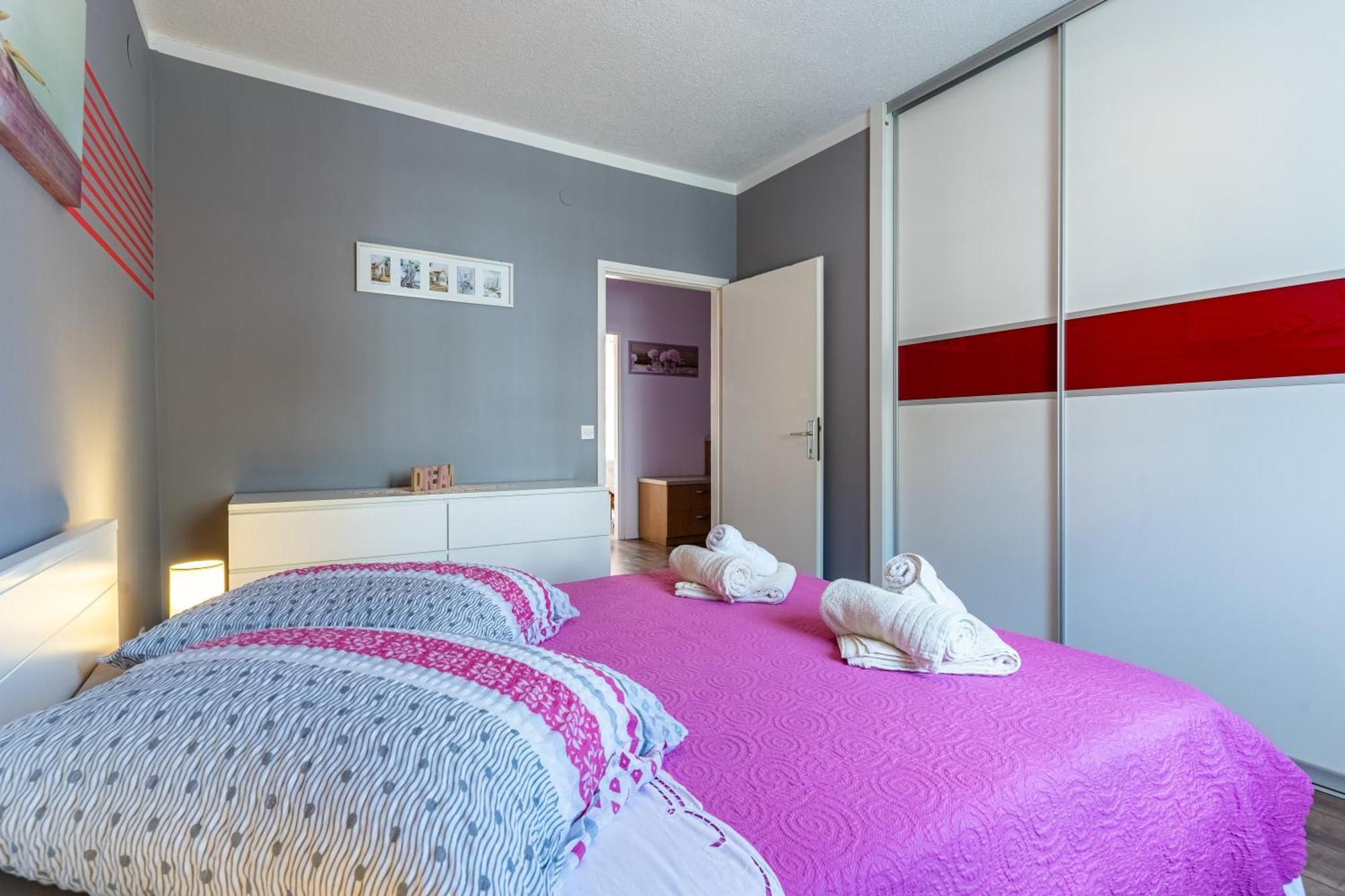 Apartman Laura 茨雷斯 外观 照片